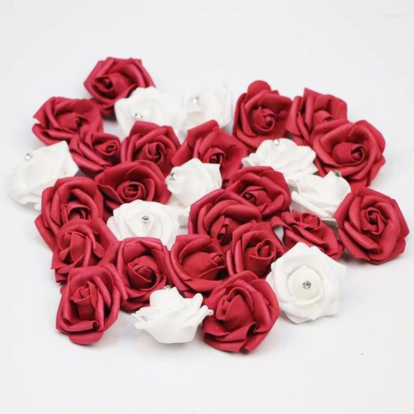 Dekorative Blumen 10pcs Weiß mit Bohrschaumkünstlern und 20pcs Rose Heads DIY -Kunsthandwerk Home Hochzeitsfeier Dekoration