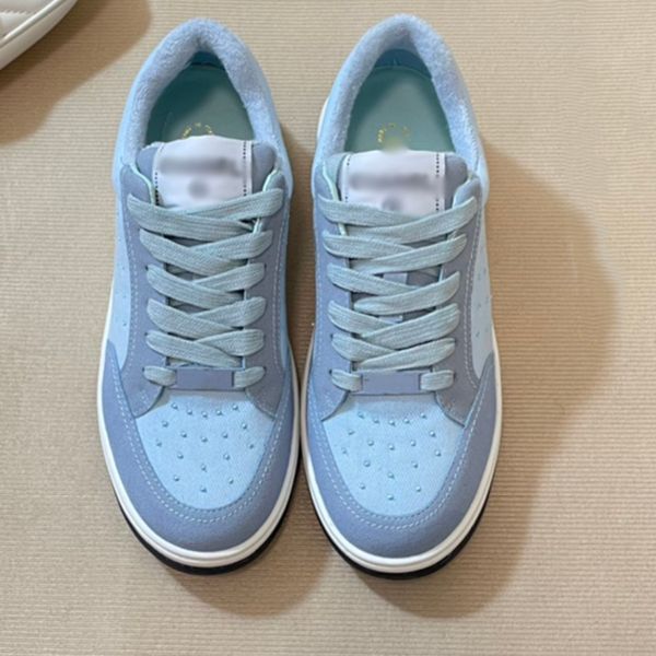 Spring New Jelly Sole Colorate Little White Scarpe Famose designer Donne Denim Importate in pelle scamosciata in pelle scamosciata Casualmente Casualmente Classic Sole Flat Tacco piatto marchio