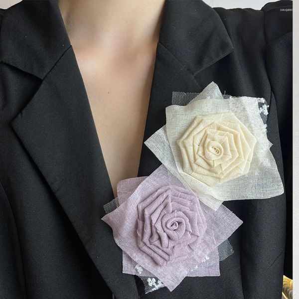 Broschen Purple Mesh Rose Blume Frauen Brosche exklusive Mode süßes romantisches Hochzeits Bankett für Damen Schmuck