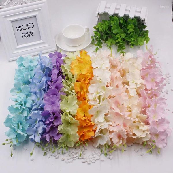 Flores decorativas 1pcs 33 cabeças hidrangeias artificiais Wisteria Flower String para casamento de Natal Casa Diy Wreath Acessórios feitos à mão