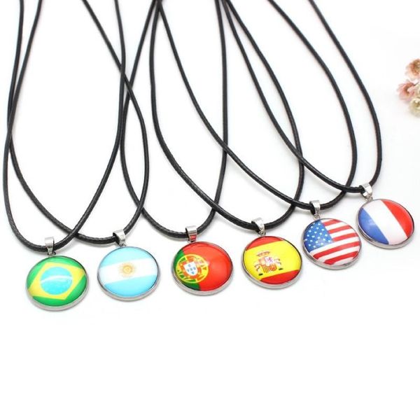 Anhänger Halsketten 10 Stile Fußball National Flags Seilkette Leder Choker für Frauen Männer Fußballspieler Schmuck Geschenk258n