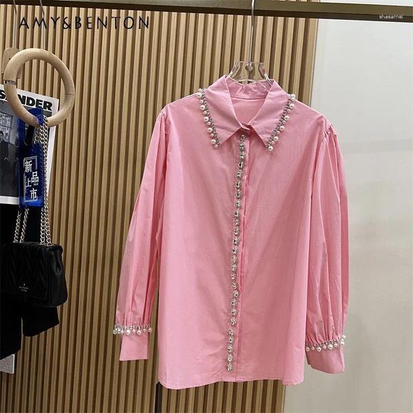 Blouses feminina Francês Design minoritário Sentido Camisa de pérolas Spring Spring Slimming e blusa rosa de manga longa com mangas compridas