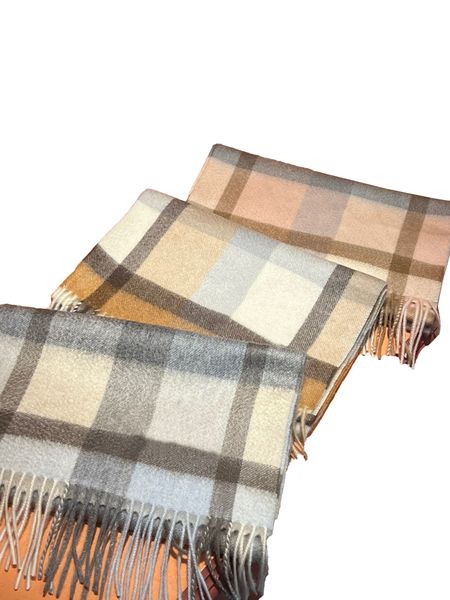 Herbst Winter Frühlingsfrau Wolle Pasmus Spinnenschal Ladies Schal Multikolored Gingham Checks Grid Schal weiblicher Schal verdickte warme Randhals 3 Farbe 32x180 cm