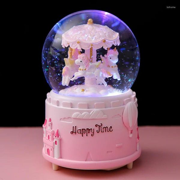 Dekorative Figuren Karussell Crystal Ball Music Box kreative Geschenke Ornamente zum Schicken von Klassenkameraden für Kindertages Geburtstagsgeschenk