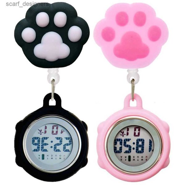 Pocket Watches Cartoon Cat Dog Hundeklaue Fußabdruck Krankenschwester Arzt Retractable Abzeichen Rollen