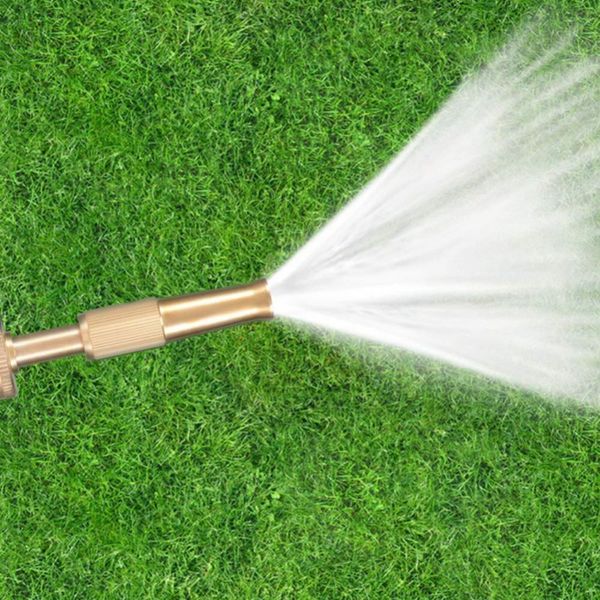 Squirt ad alta pressione regolabile pistola per pistola resistente a spruzzo in ottone spray sprinkler a pressione ad alta pressione spray giardino tubo