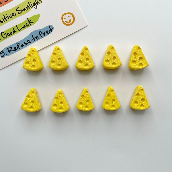 10pcs originais 3d amarelo queijo mini ímãs de geladeira para o quadro -negro alimentos simulados ímãs de geladeira pequena decoração de casa