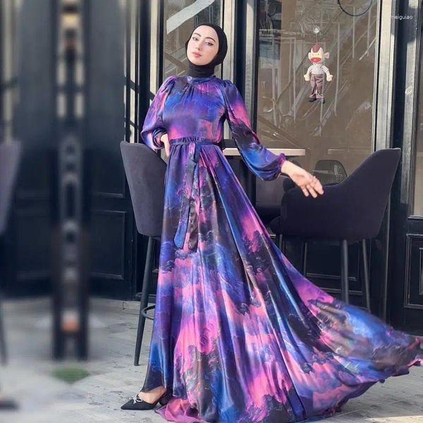 Abito di moda per la moda di abbigliamento etnico Donne Dubai Party Sleeve Sleeve Abito in raso Lady Burqas