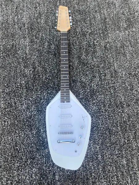 Kablolar Fabrika Doğrudan Satış 12 Dize Özel Şeytan Özel Gitar Beyaz Boya Gem Gitar Fabrikası Doğrudan Paket Navlun