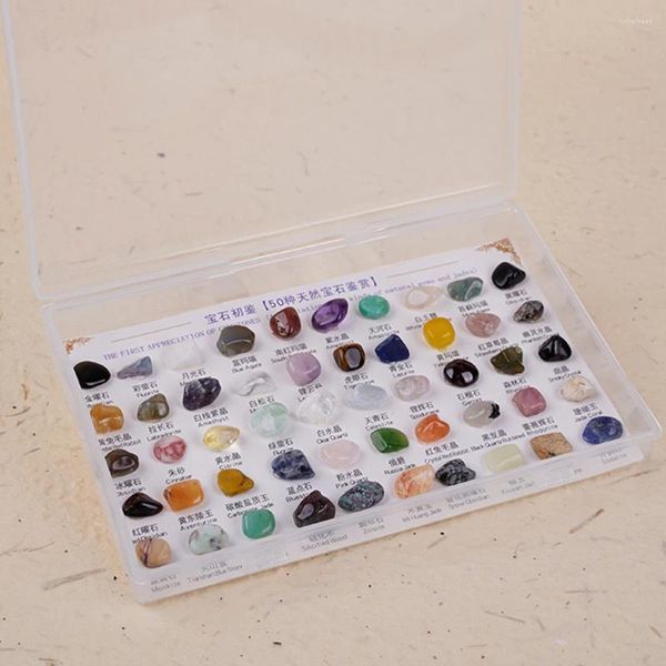 Dekorative Figuren 50pcs/Box Natural Crystal Stone farbige Geologie Wissenschaft Bildungsspielzeug unregelmäßig für Edelsteine und Jades zuerst