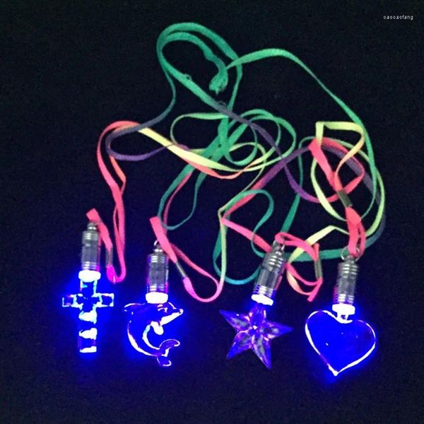 Decorazione per feste ha portato giocattoli a ciondolo collana bagliore nel girocollo scuro luminoso per la catena regalo per bambini