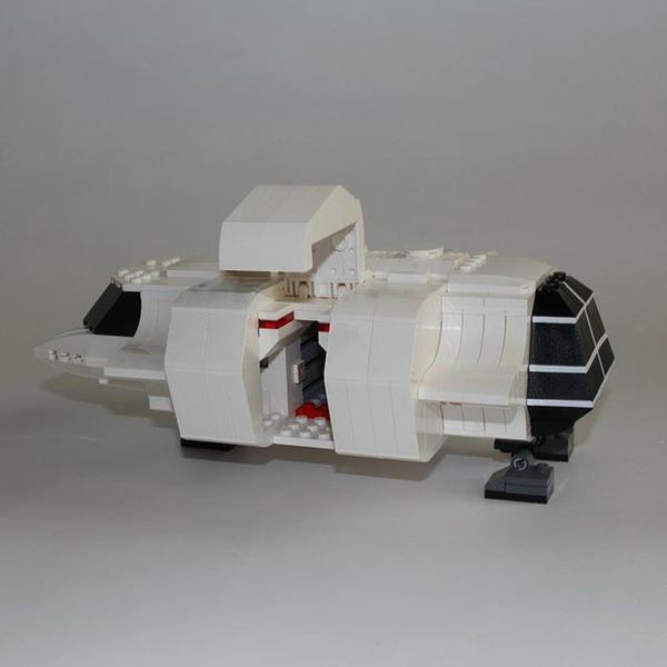 613pcs peças MOC - Skyfighter Shuttle de 