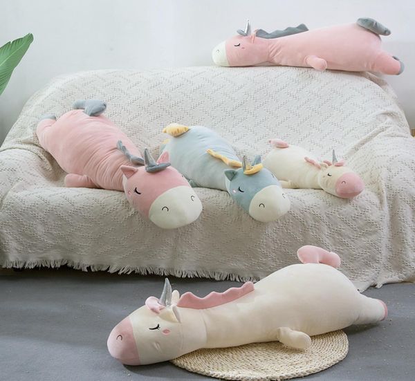 Симпатичная плюшевая игрушка единорога 70120 см. Спящая подушка фаршированное животное однородное бросок подушка для дома подарок для девочки LJ2009148090568