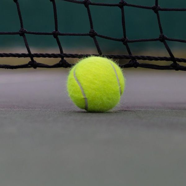 1pc Tennis Ball Tennis Anfänger Trainingskugel mit 4M elastischer Gummischnur für einzelne Übung