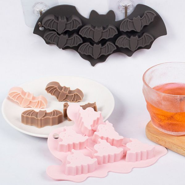 Creative Bat Spider Chocolate Silicone Mold Ghost Candy Biscuit Ice Mold Halloween Party Cake Decor Festival Soop Candle Gifts