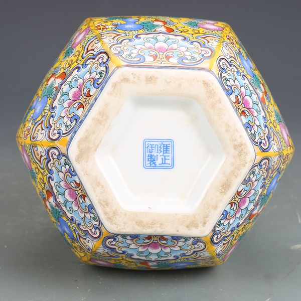 Ornamentos de cerâmica vaso yongzheng esmalte garrafa hexagonal de porcelana antiga vaso de flor de corredor antigo