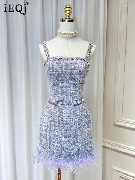 Lässige Kleider Federn Diamanten Spleiß Camisol Kleid für Frauen Models ärmellose Reißverschluss Tweed weiblich 2024 Spring 3wm772