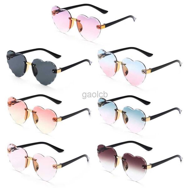 Óculos de sol Lentes oceânicas Party Eyewear Party/Photography Kids Glasses Sunglasses Sun em forma de coração óculos de sol UV 400 Proteção infantil óculos de sol 24412