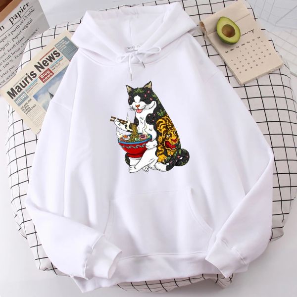 Tiger Dövme ile Kedi Kedi Ramen Erişte Yemek Yemek Hoody Modaya Modeli Polar Giysileri Sonbahar Sıcak Kazak Konforlu Gevşek Kadın Tops