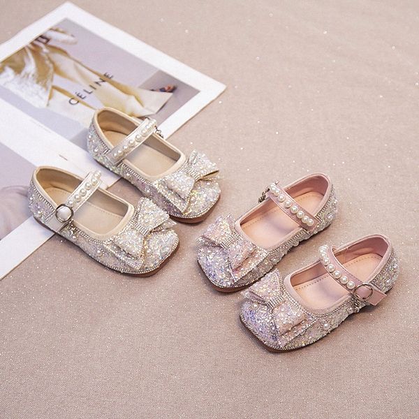 Girls Bow Princess Scarpe per bambini Sandals Sandals Abito da festa Abito Forma Spring Autunno Sole Sole in pelle Diamond Diamuta Scarpe da ballo B82S#