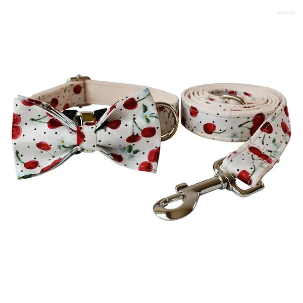 Collari per cani White Cherry adorabile collare intagliato set di tessuto traspirante trazione trazione prua nome pesonale incisione