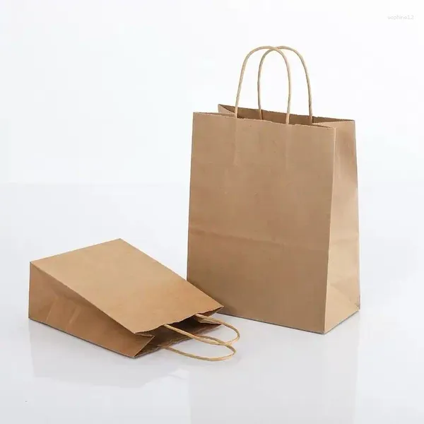 Geschenkverpackung 500pcs/Los Großhandel Verpackung für Kleinunternehmen Custom Logo Recycled Takeaway Shopping Brown Kraft Papiertüte mit Griff