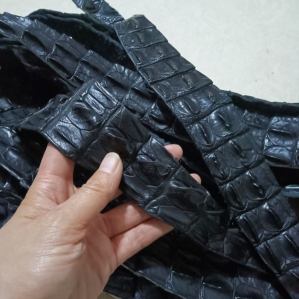 80 cm schwarz brauner Krokodil Wirbelsäule echter Lederschlüsselkettenanhänger Material handgefertigtes DIY Leder -Bag Accessoires Echtes Material