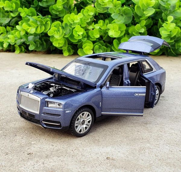 Rodas 1:32 Rolls Royce Cullinan Diecast Toys Modelos de veículos Modelo de carros de metal Mini Cars Rastrear presentes de aniversário para menino Y2001097379241