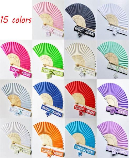 50pcslot Personalisierte Folding -Hand -Fans Hochzeit bevorzugt Fan -Party -Werbegeschenke mit exquisiten Geschenkbox Packaging6184769