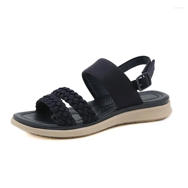 Sapatos casuais Summer Mulheres de 1,5 cm de plataforma 3cm de salto baixo sandália moda de moda confortável fenty beleza de couro retrô macio boêmio