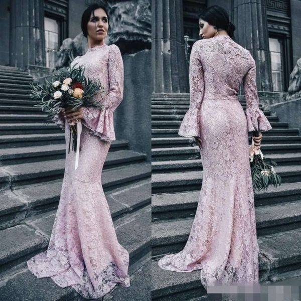 Vestidos de dama de honra de renda preta rosa Vestidos recortados de pescoço alto Juliet Mangas Juliet Mermaid Maid Honor Wedding Guest Formulário