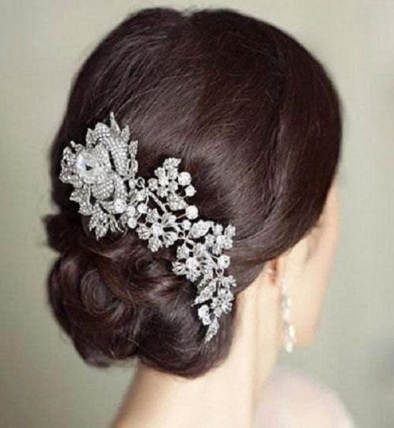 Marke Elegante Hochzeitshaarschmuck Accessoires für Frauen Charme Kristall Blume Brauthaar Kammkopfstücke Haarnadeln62455562849154