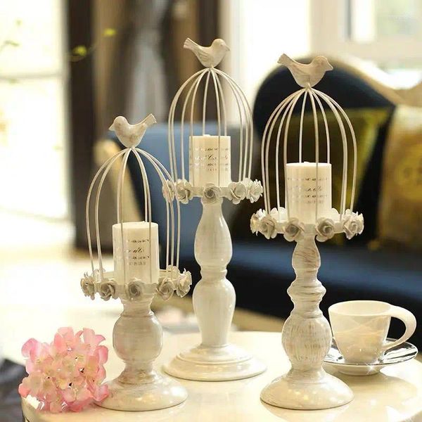 Titulares de velas Candelas Ornamentos de estilo europeu Retro titular pássaro Bird Cage Wedding Props Iron Art Dining Table Decor Home Home