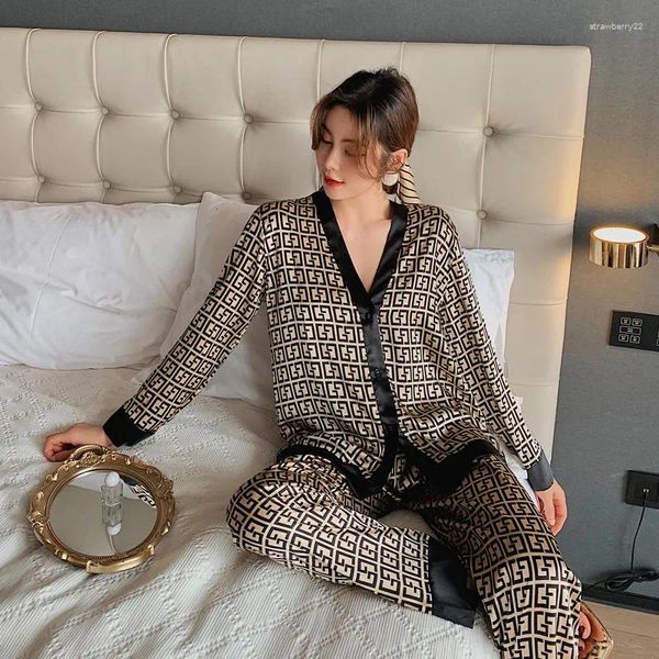 Женская пижама пижамы V v Nece Design Роскошная перекрестная печать шелк, как домашняя одежда xxxl Большой размер ночной одежды