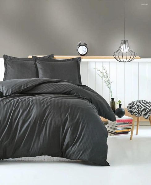 Bettwäsche -Sets eleganter Streifen Satin Doppelbett Bettdecke 200x220 cm