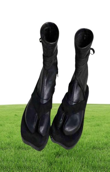 Designer dividido de dedão das botas Tabi Personalidade Planta plana Botas de tornozelo Toe Sapatos ninjas japoneses Botas de menores quentes Super Star 2109145342233
