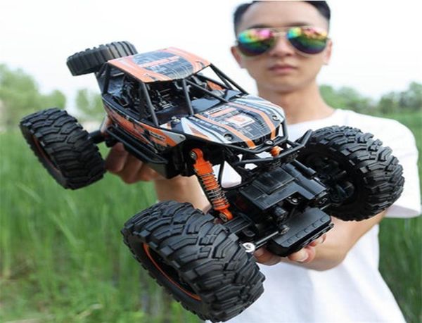 Auto RC 1 14 Veicolo ad alta velocità da remoto 4WD 2 4GHz Electric RC Toys Monster Truck Buggy Offroad Toys Kids Suprise Gifts Y208081930