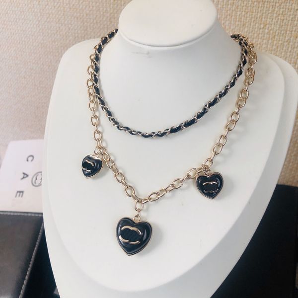 Персонализированное ожерелье из нержавеющей стали дизайнер Три персикового сердца двойные колье с двойным слоем модная очаровательная женская высококачественная коробка ожерелья