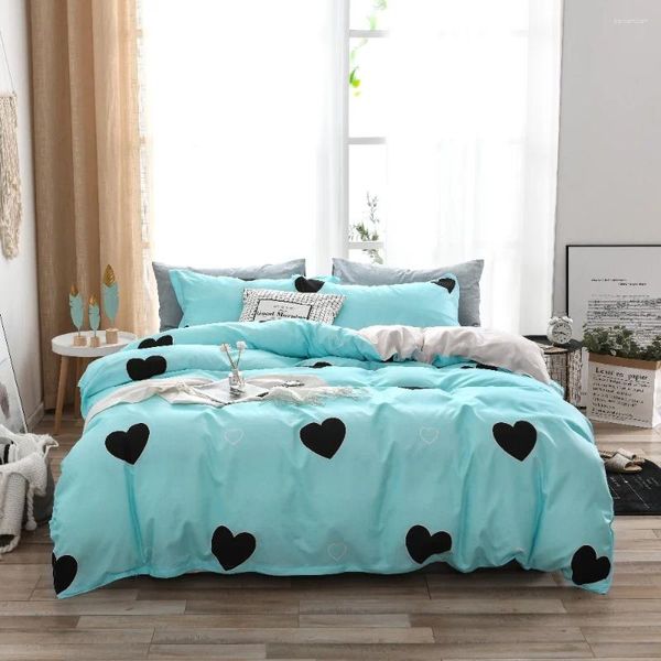 Yatak Setleri Aşk Kalp Desen Seti Mavi Yatak Yorgan Kapak Şerit Düz Sayfa 3/4pcs Yastık