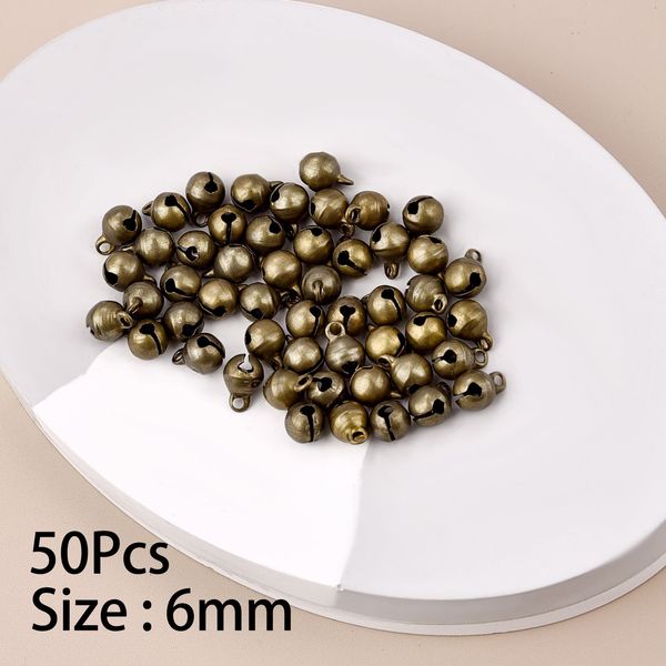 50pcs 6mm mini -alumínio dourado colorido pingente minúsculo sinos de latão para cães decoração de árvores de Natal/acessórios de artesanato diy