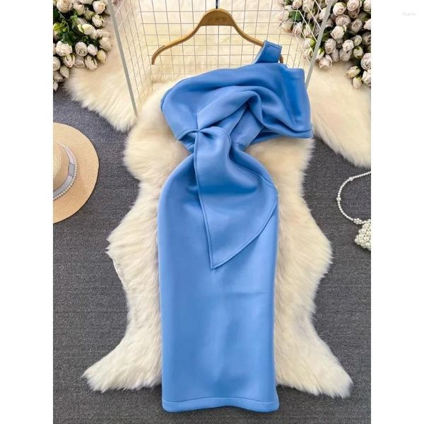 Abiti casual senza spalline per le donne Vendite Skew Collar fuori dalla spalla Assogonta di Abito French Chic Versatile Female Vestitidos Drop