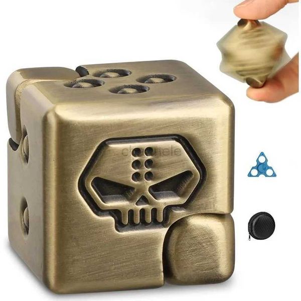 Dekompresyon Oyuncak Metal Fidget Spinner Kafatası Zar Mound Mini Square Manyetik Oyuncak Çalışma Çalışması Dekompresyon Aracı Masası Dekorasyonlar Çocuk Yetişkin Oyuncak 240412