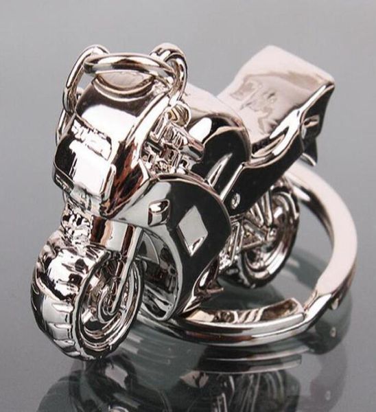 Modello 3D Motoraggio motociclista Catena del moto Motore Silver Keychain Nuovo Regalo di moda 10PCS62099489144041