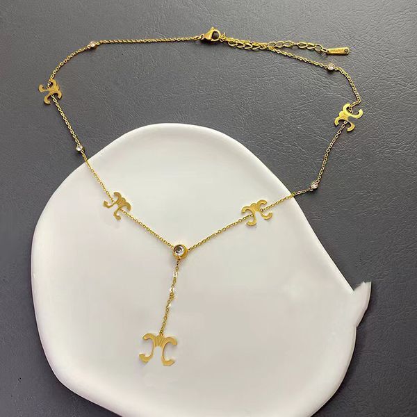 Роскошное золото-ожерелье романтическое любовь свадебное подарки ожерелье-дизайнеры дизайнеров дизайнеров высококачественного ожерелья для очаровательных девушек по случаю дня рождения