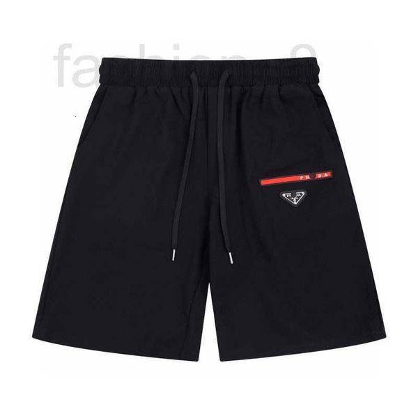 Shorts maschile designer a maglia da uomo pantaloncini da uomo Summer Style Style Trendy e sciolti pantaloni sportivi a gamba dritta traspirante e casual P2W3