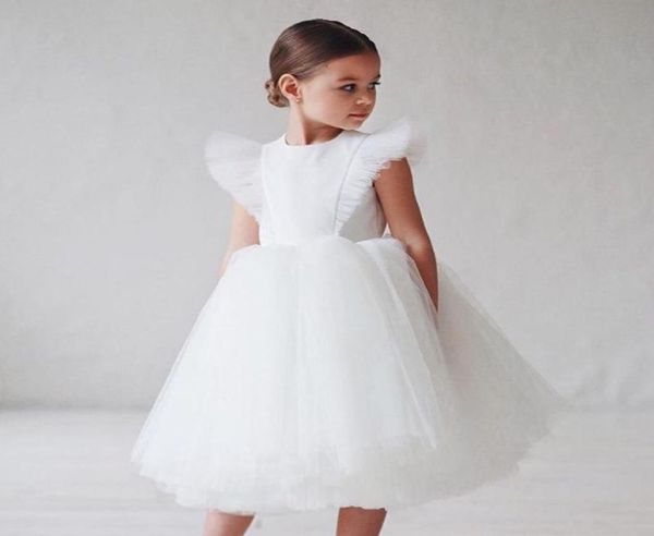 Girl039S Платья INS BOHO Child Girls White Bridesmaid Платье для детей трепетать рукав сетчатая сетка