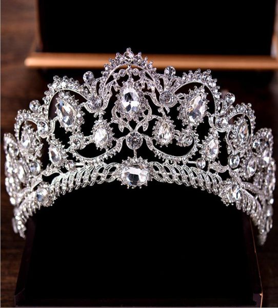 Luxuros Crown Bridal Sparkle Goll Silver Cristais de miçangas coroas de casamento Royal Coroas de cabelos de cabelos Cristal Acessórios de jóias Party Studi6646801