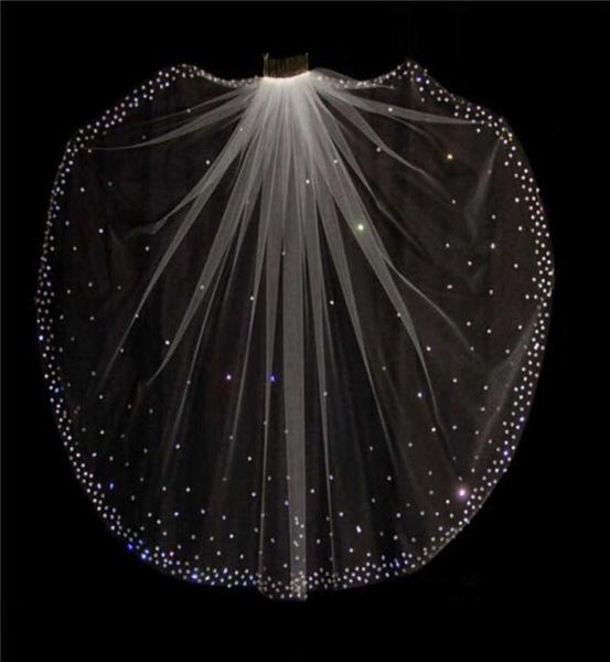 Glitter Bling Köpüklü Yüksek Kaliteli 1 Katmanlı Kristaller Düğün Peçe Tarak Beyaz Fildişi Gelin Aksesuarları X07263438935