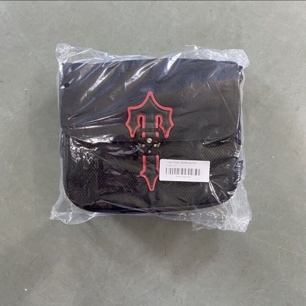 Fashion Stylish Trapstar Irongate T Messenger Bag 2 0 schwarzes rotes Kreuzkörperhandtaschen und Geldbörsen Leinwand -Umhängetaschen und Geldbörse neu 330c