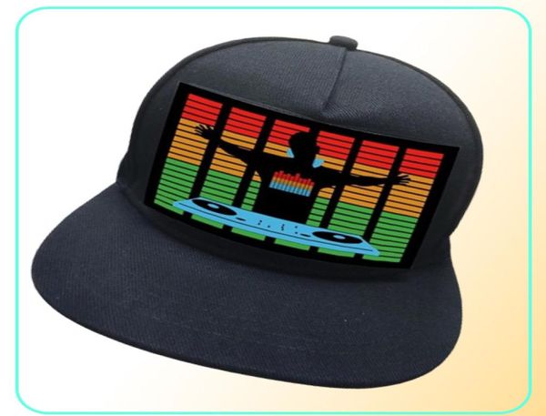 Light Up Light Up Som ativado Baseball Cap DJ LED CHAPA PLANHA COM SN DE ATRAVÉS PARA O COSPLAY MASCERADO DE FESTO 2206245202784